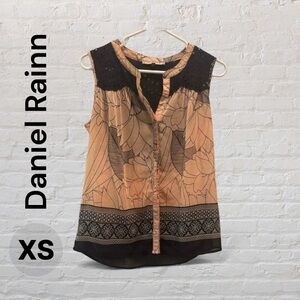 Daniel Rainn Sleeveless Blouse